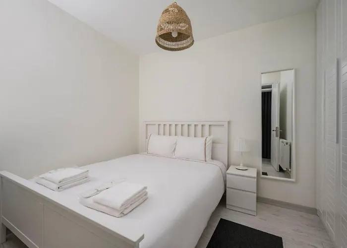 Private Modern 2br1bath Bebek Gem! #80 아파트 이스탄불